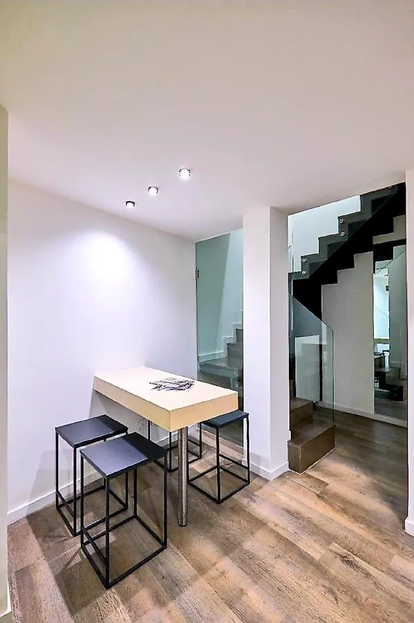 Loft 29 Residence Beirut 3*,